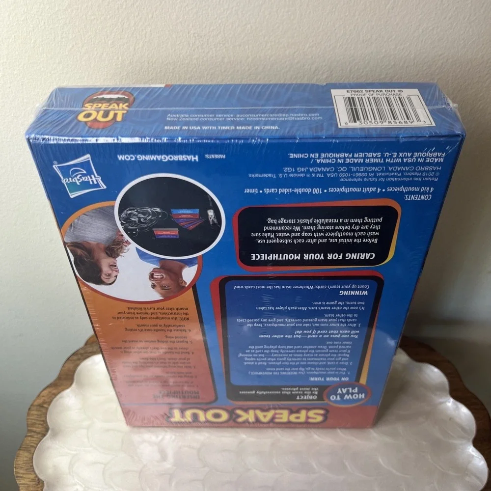 Speak Out Game Sealed Hasbro Gaming Family Party Game 400 Phrases Ages 8+